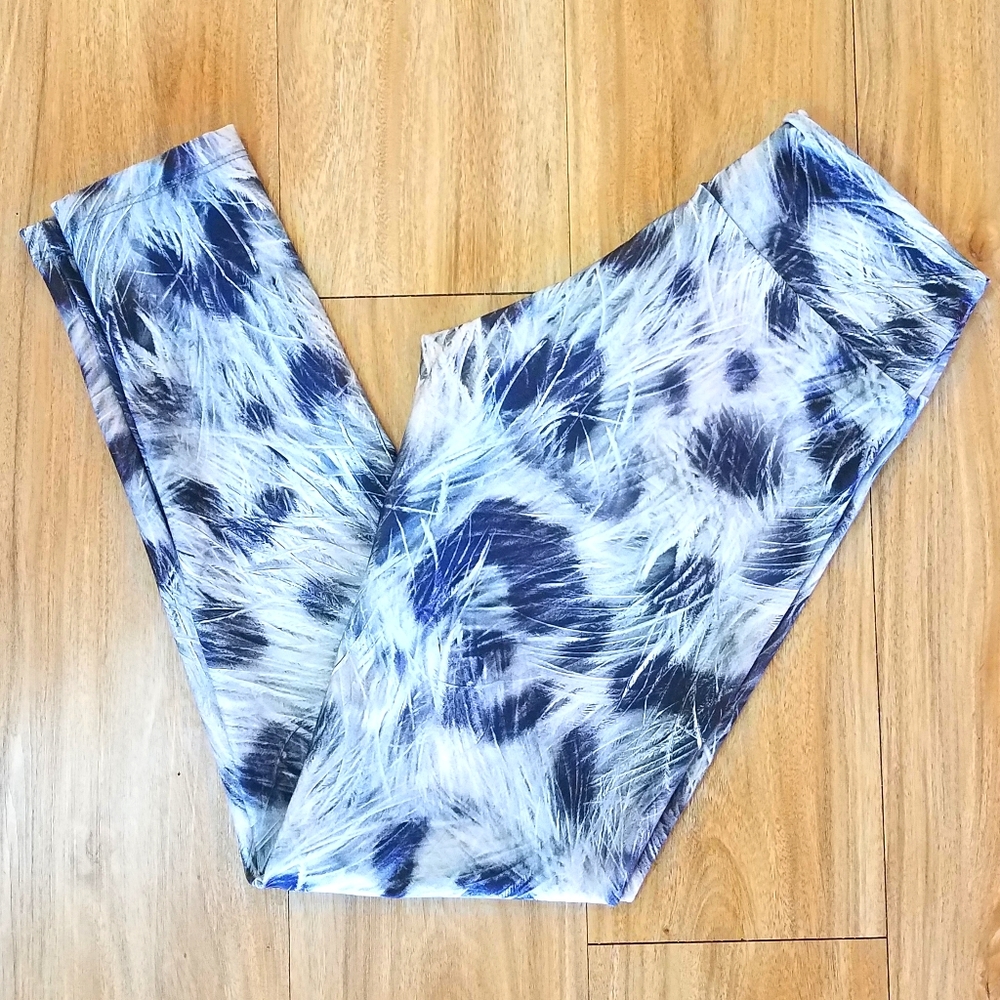 Bia Brazil Feather Pattern Leggings Sz Sm